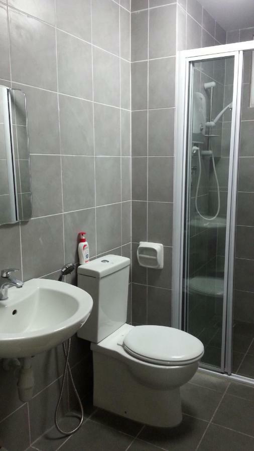 Az Homestay @ Southville City Bangi Buitenkant foto